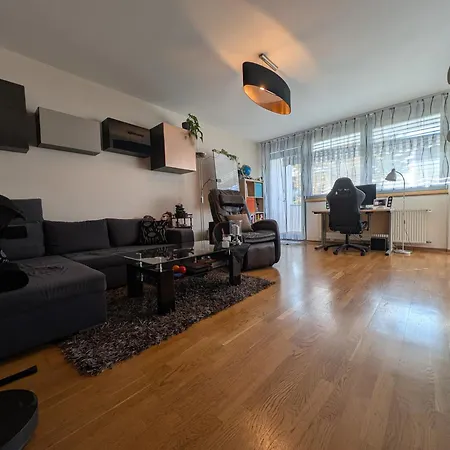 Stuttgart Messe, Fair, Airport - Cosy - Fully Equipped - Feel Like Appartement